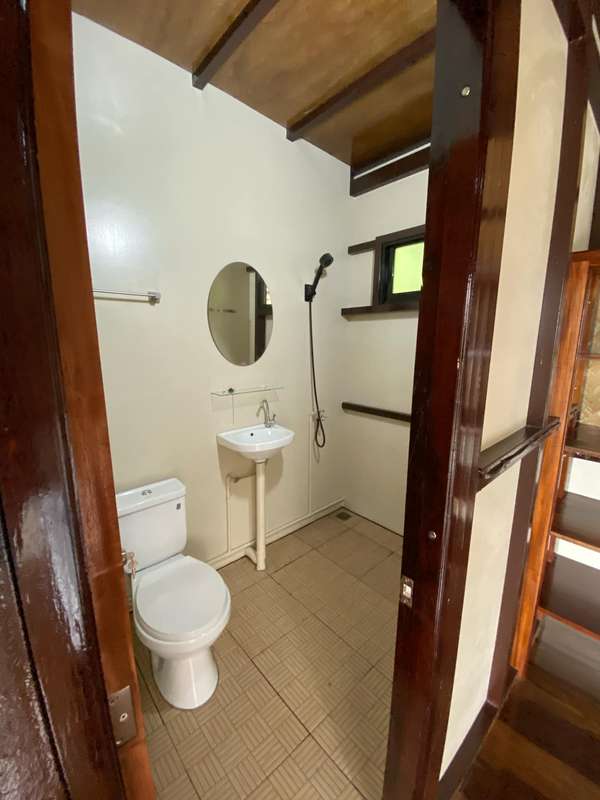 3 Bedroom Beachhouse with Pool photo