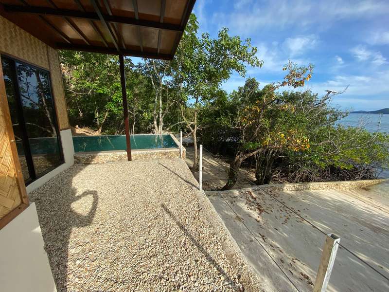 3 Bedroom Beachhouse with Pool photo