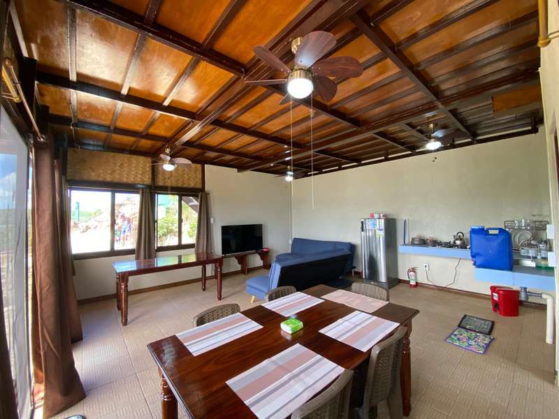 3 Bedroom Beachhouse with Pool photo