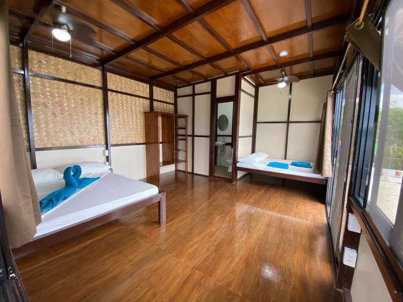 3 Bedroom Beachhouse with Pool photo