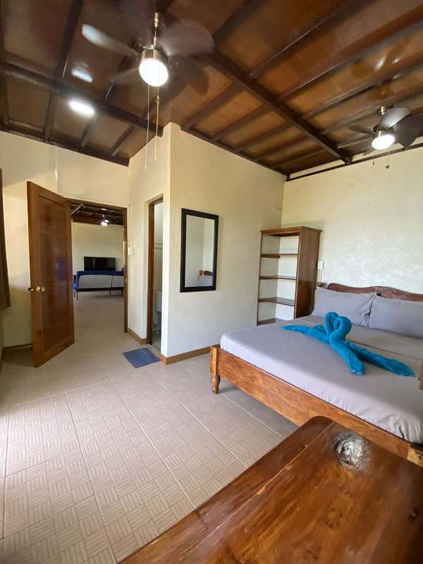 6 Bedroom Beachhouse with Pool photo