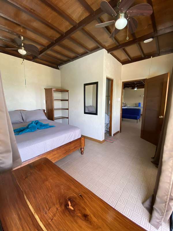 6 Bedroom Beachhouse with Pool photo