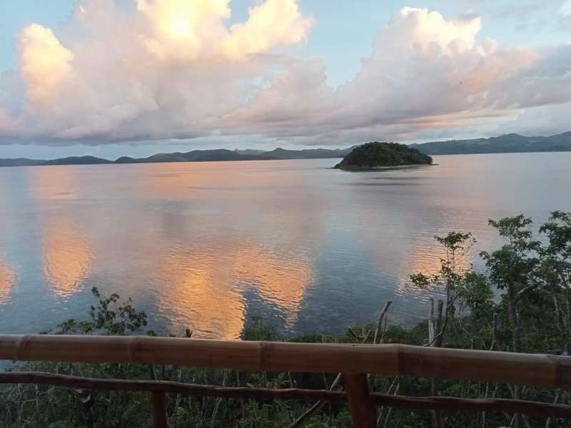 Seaview Bungalow photo