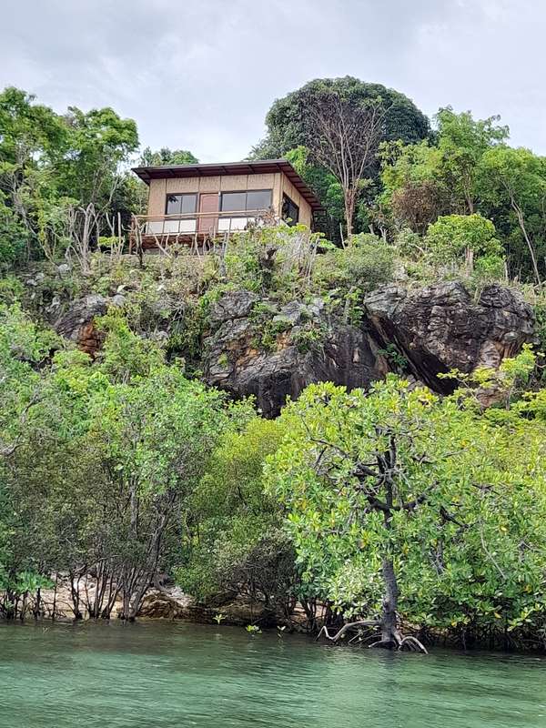 Seaview Bungalow photo